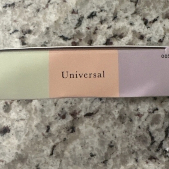 NEW!!Laura Geller Radiant Setting Powder - Multicolor Filter Finish! - Picture 3 of 12